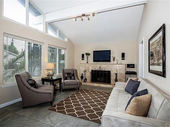 3rd image of 4912 E Gerda Dr