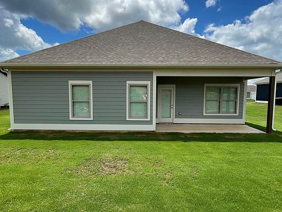 2nd image of 9041 Ivanhoe Dr
