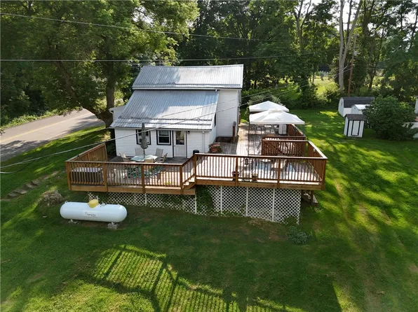 4306 Italy Valley Rd, Penn Yan, NY 14527