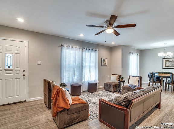 3rd image of 119 Northill Dr