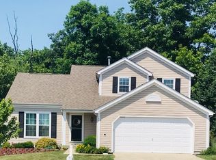 140 Waterstone Dr, Franklin, OH 45005