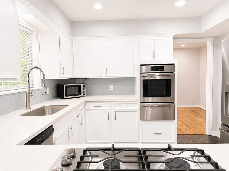 13521 Peoria St — Photo 13