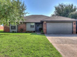 616 Bluegrass Ln, Yukon, OK 73099