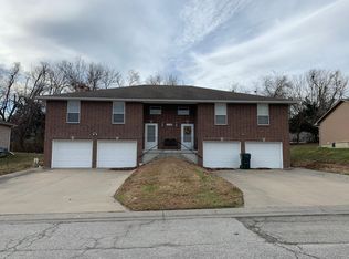 1208 Vest Dr APT A, Warrensburg, MO 64093