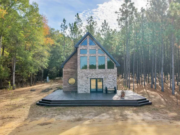 202 John Cobb Rd, Hawkinsville, GA 31036