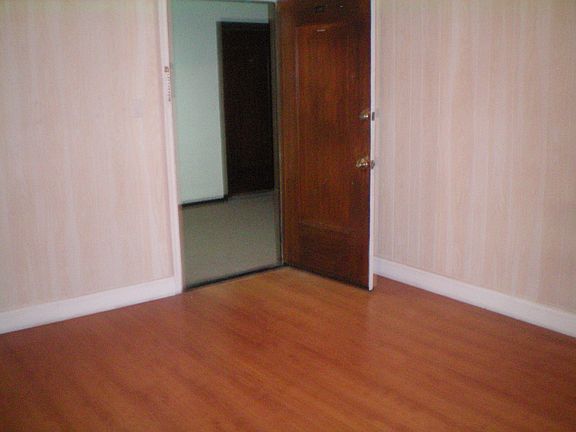 2nd image of 117 S Isabel St APT 114