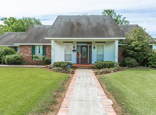 1611 Athabaska St, Eunice, LA 70535