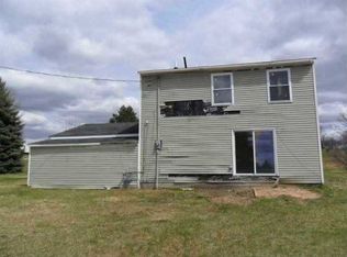 17039 Mackinaw Trl, Leroy, MI 49655