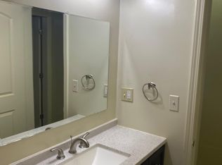 7820 Baird Ave APT 2, Reseda, CA 91335