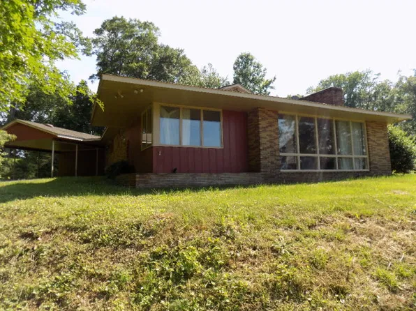 103 Tremont Dr, Tuscumbia, AL 35674