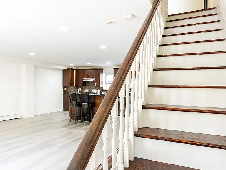 198 Stuyvesant Ave #2 — Photo 14