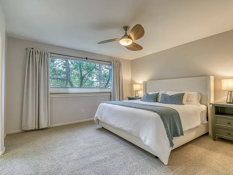 609 Briggs Pl — Photo 8