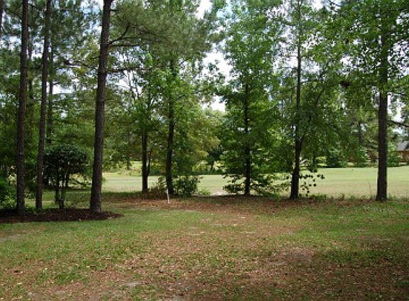4th image of 842 Bentwood Cir #22