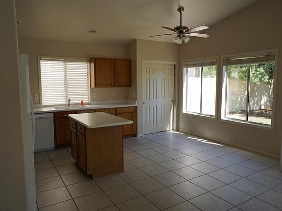 5th image of 1417 E Cathedral Rock Dr