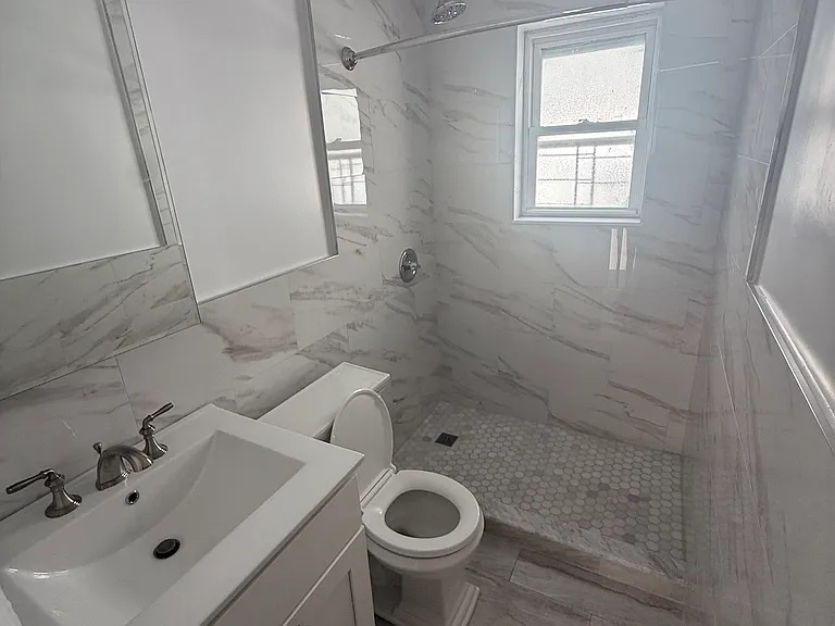 3302 Bronxwood Ave #2 — Photo 8