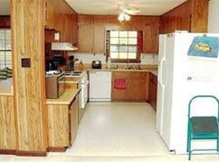 2122 Walton Rd, Fort Valley, GA 31030