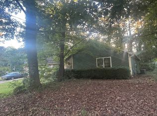 1059 Redan Trail Ct, Stone Mountain, GA 30088