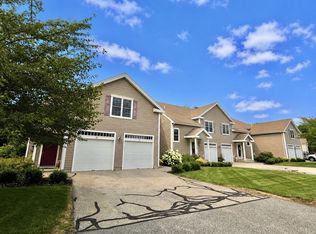 902 Main St APT 52, Hanson, MA 02341