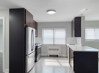 549-607 Sheridan Rd., Evanston, IL 60202