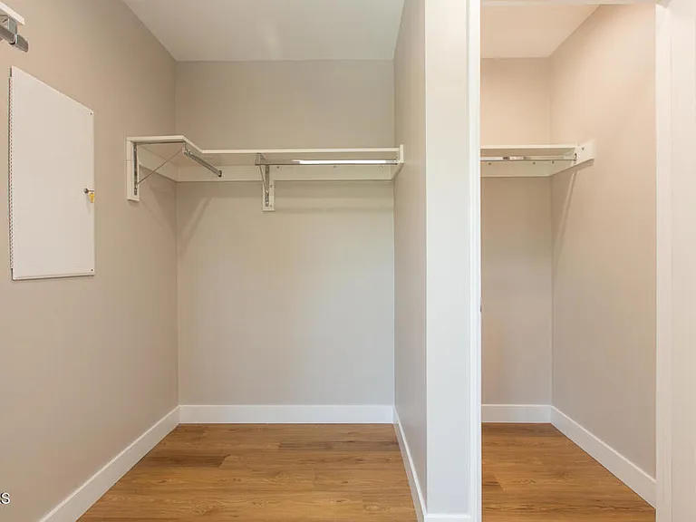 3682 Harriman Ave #1 — Photo 15