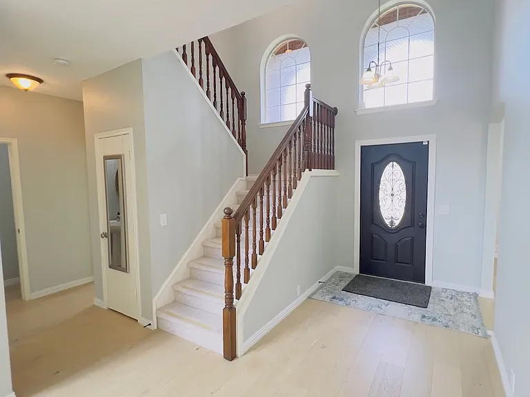 4712 Frost Hollow Dr — Photo 2