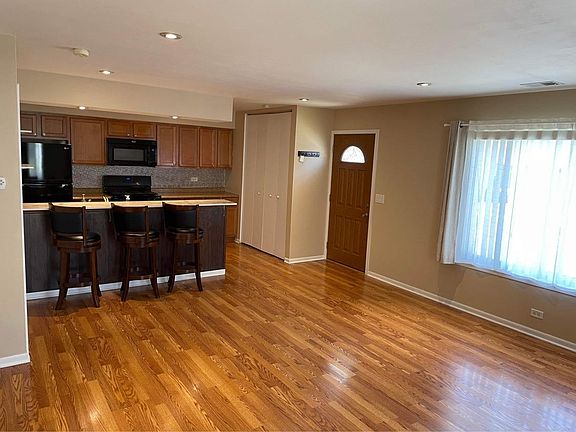 2nd image of 1246 Cove Dr