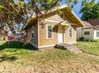823 5th St, Cheney, WA 99004