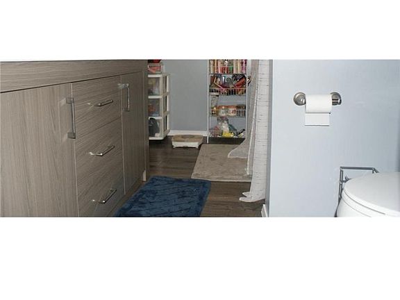 4th image of 7409 E 119th Ter