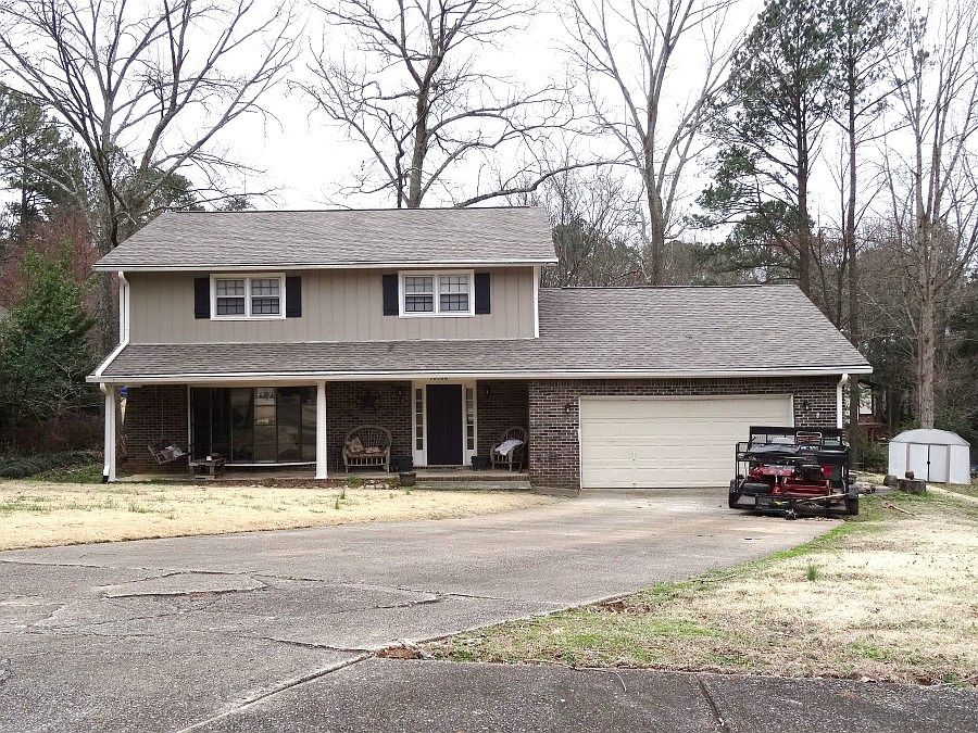 1st image of 10308 Autumn Chase SE