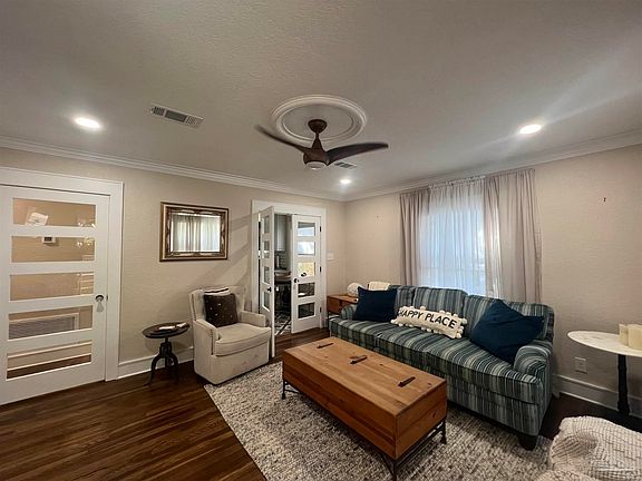 3rd image of 224 N M St Lot 11
