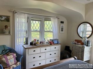 237 Saint Paul St UNIT 6F, Brookline, MA 02446