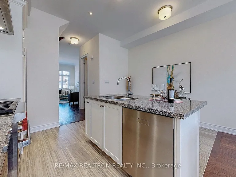69 New Yorkton Ave — Photo 10