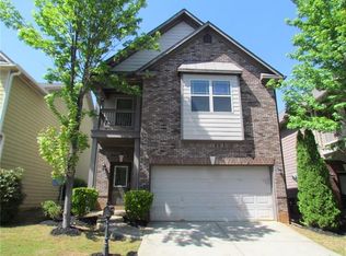 1585 Chattahoochee Ct, Atlanta, GA 30349