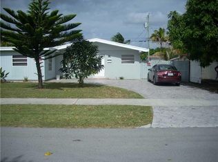 9945 SW 214th St, Cutler Bay, FL 33189