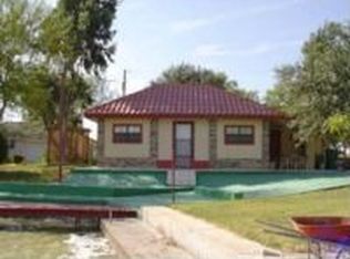 813 E Kika De La Garza Blvd, La Joya, TX 78560