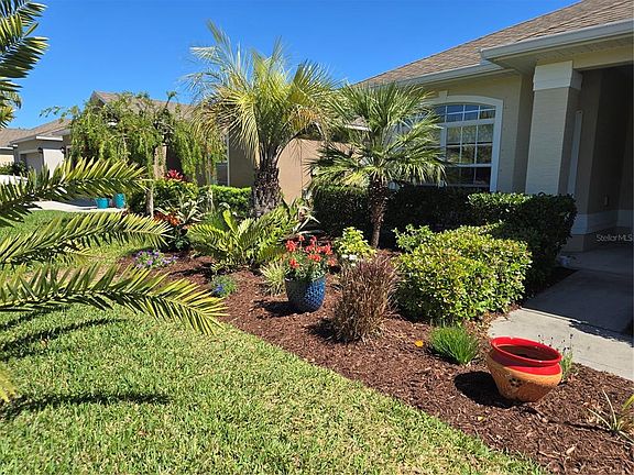 3rd image of 527 Safe Harbor Dr