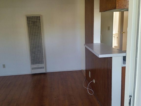 2nd image of 135 N Lamer St Floor 1