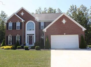 5507 Schueller Blvd, Sheffield Village, OH 44054