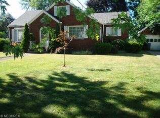 1805 Walnut Blvd, Ashtabula, OH 44004