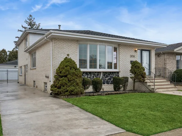 3733 N Normandy Ave, Chicago, IL 60634