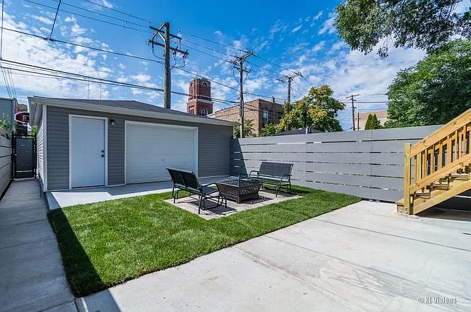 3351 W Crystal St #1 — Photo 18