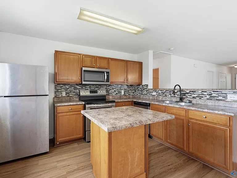 15328 Mill Valley Dr — Photo 8