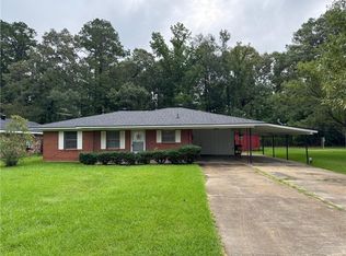 1103 Pinecrest St, Olla, LA 71465