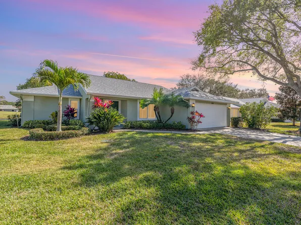 1097 Ironsides Ave, Melbourne, FL 32940