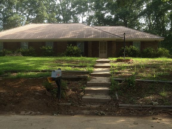 2nd image of 87 Brady Ave