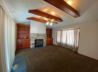 3121 E Clinton Ave, Des Moines, IA 50317