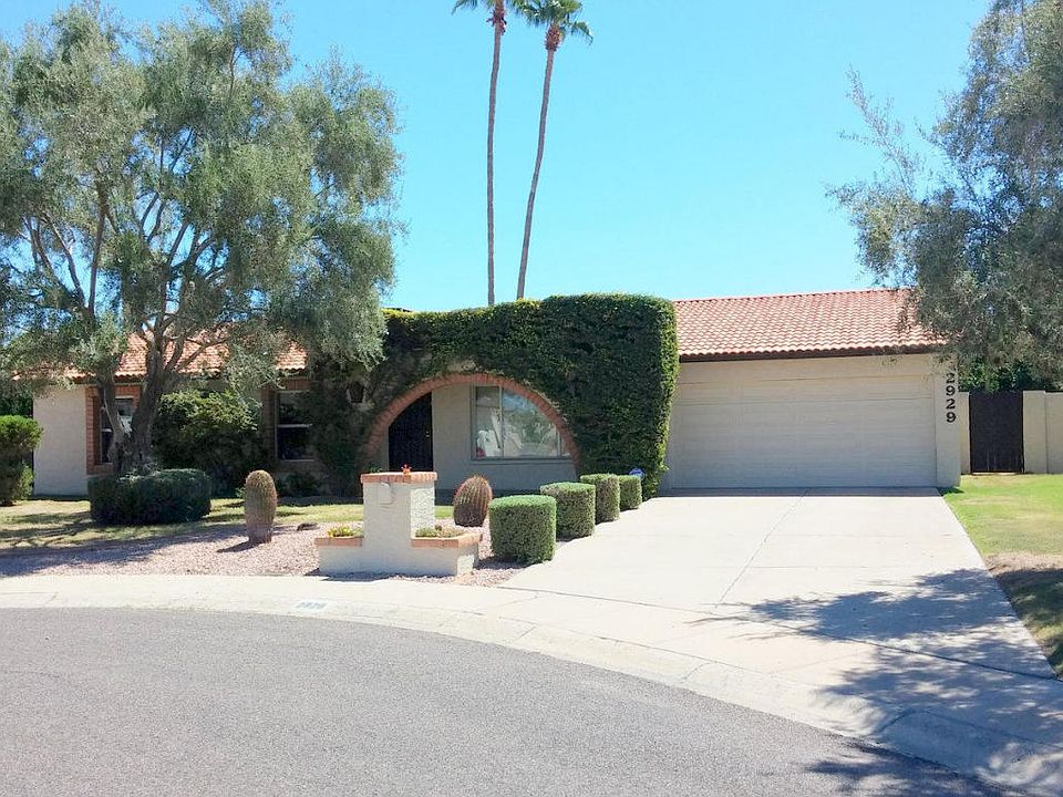1st image of 2929 E Claire Dr