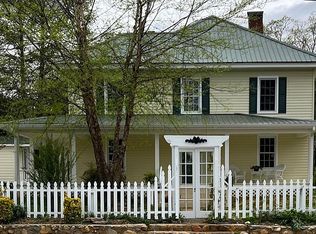 444 S Broad St, Brevard, NC 28712