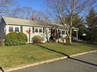8 Stratford Dr, Brick, NJ 08724