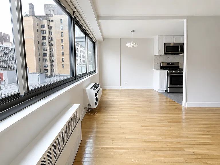 120 W 97th St #10H — Photo 2